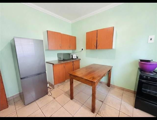 2 BEDROOM APARTMENT FOR SALE IN SASOLBURG EXT 3